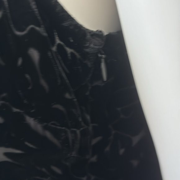 Putumayo extra large black sleeves top NWOT - Picture 5 of 5